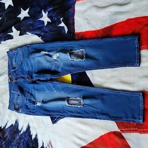 LOVE REVIVAL JEAN'S